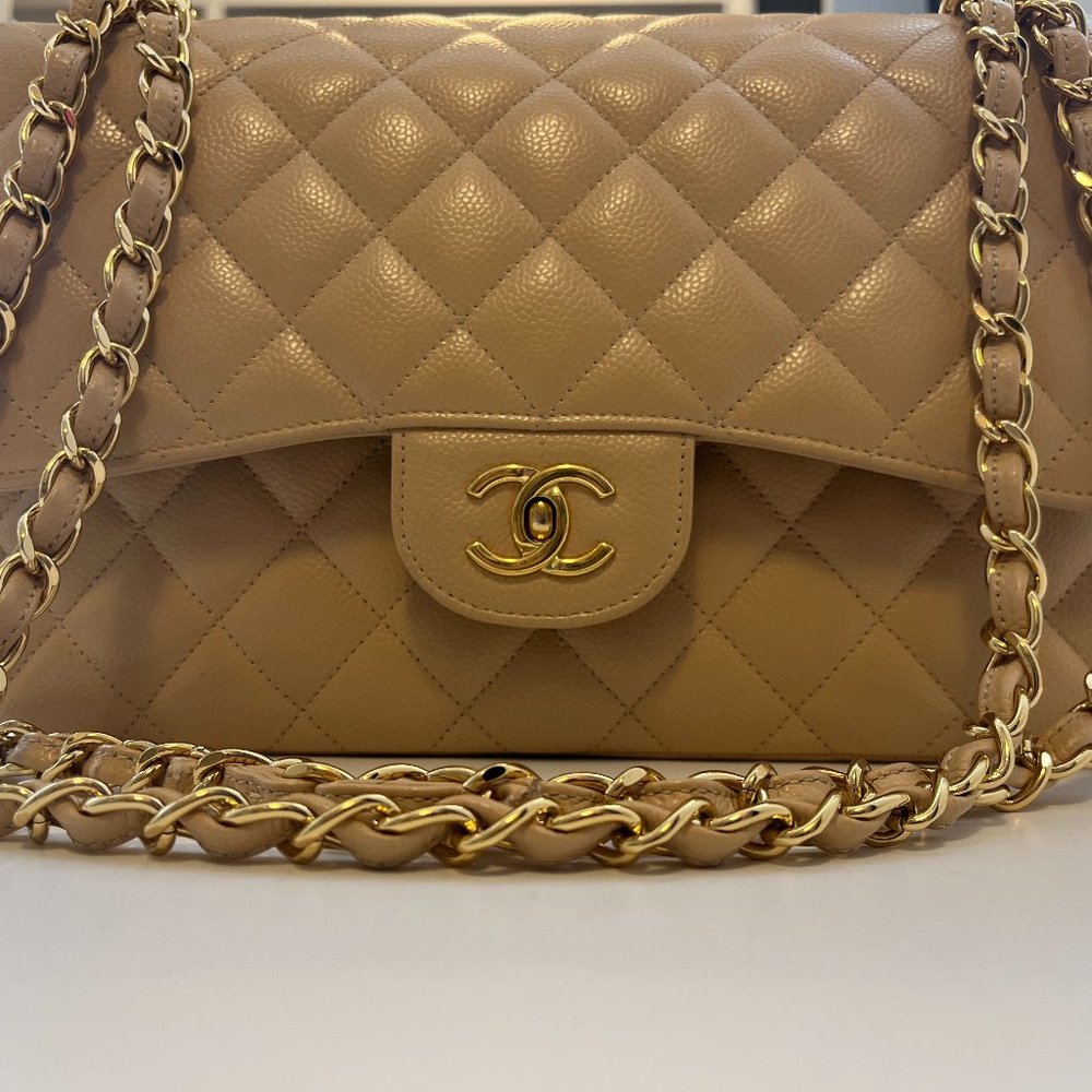 Chanel jumbo double flap beige  caviar purse